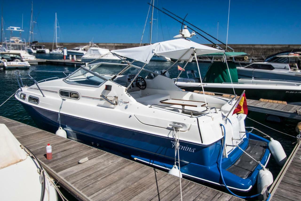 Cozy Boat To Unwind By The Ocean Hotel Puerto Calero Ngoại thất bức ảnh