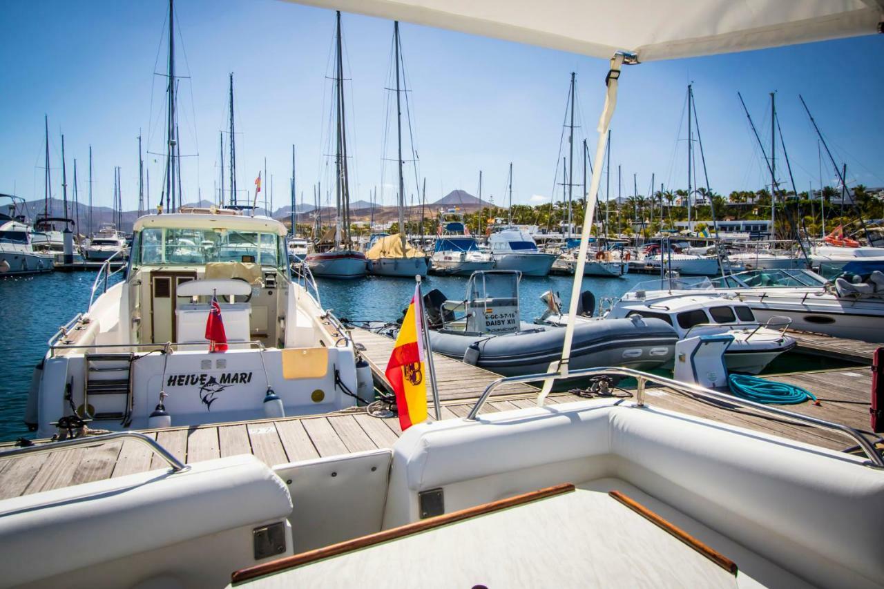 Cozy Boat To Unwind By The Ocean Hotel Puerto Calero Ngoại thất bức ảnh