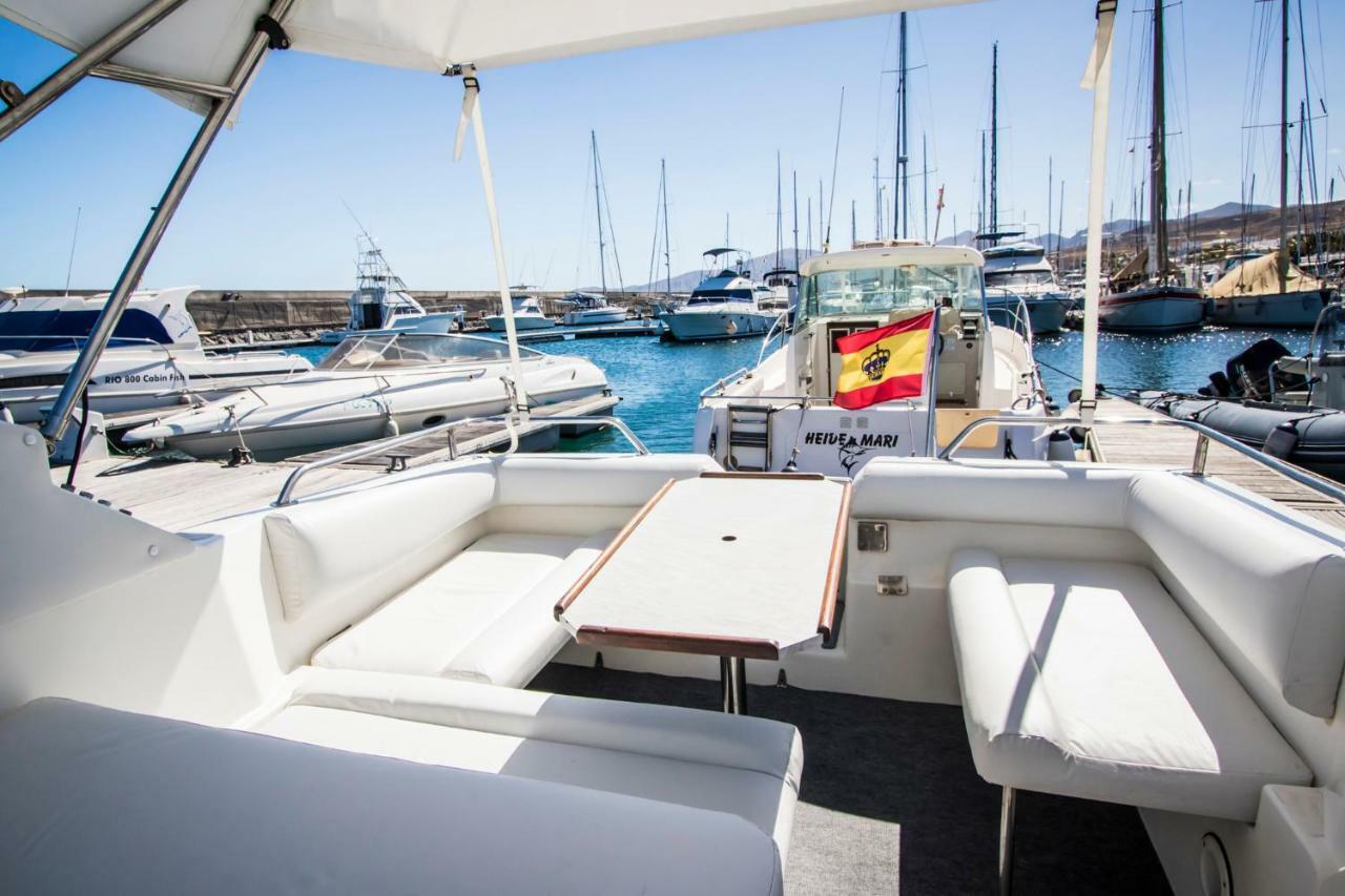 Cozy Boat To Unwind By The Ocean Hotel Puerto Calero Ngoại thất bức ảnh